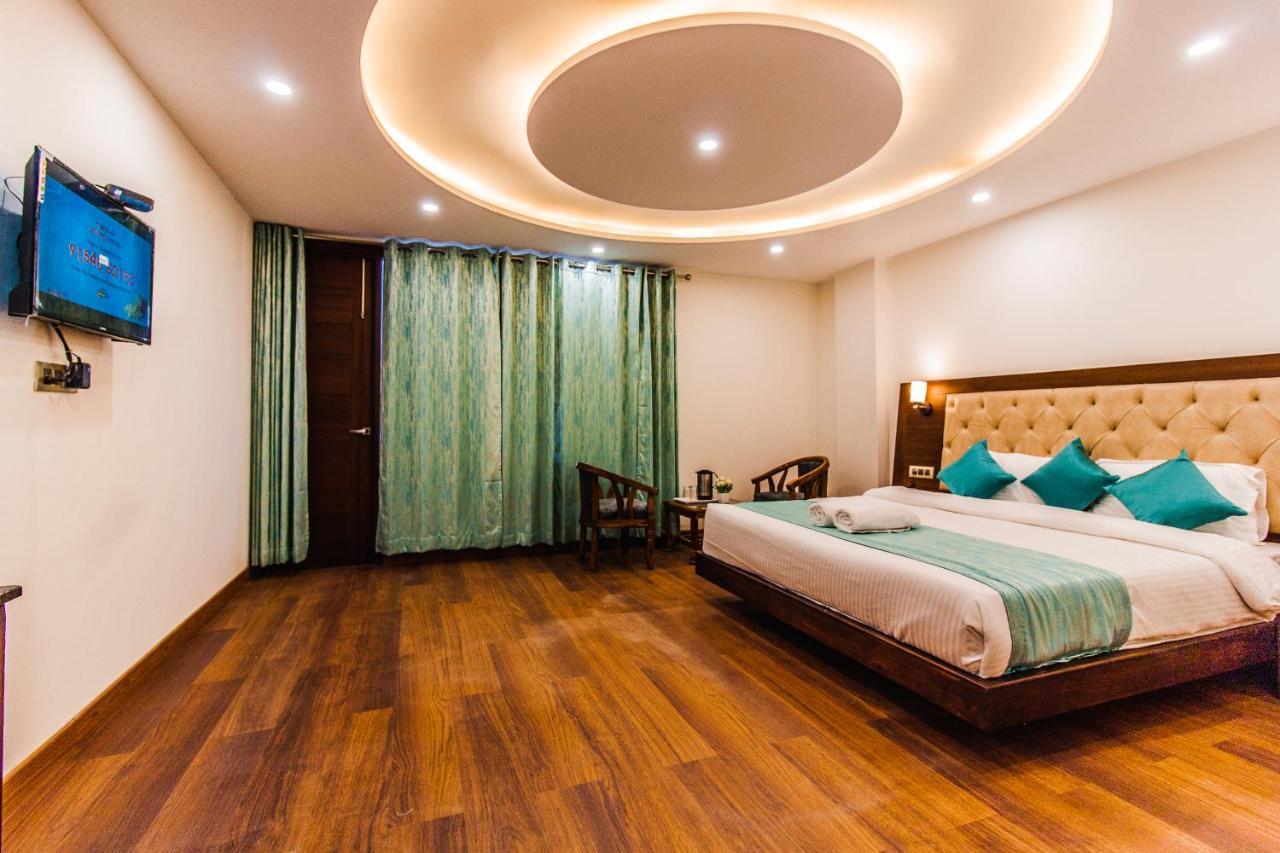 Hotel Misty Mountain Manali Extérieur photo